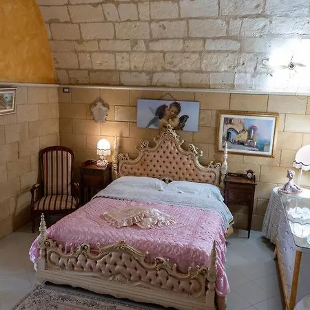 Torre Pinta Masseria Medioevale * Отранто